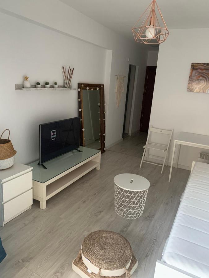 Acogedor Estudio En Primera Linea De Playa Benalmádena Dış mekan fotoğraf